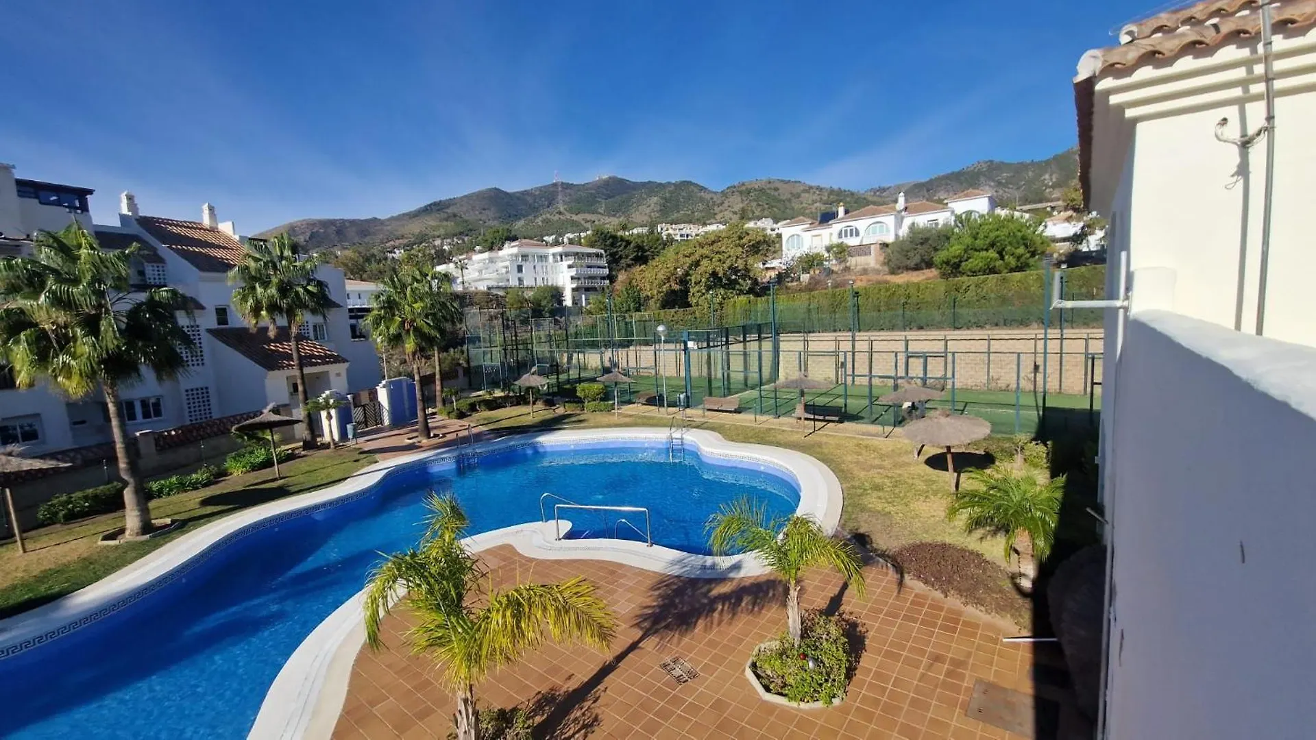 Arenal Golf 2 Bedroom Apartment Benalmadena Spain